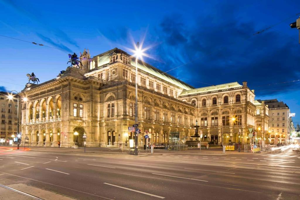 Luxurious Apartment In The Centre Of Vienna Exterior photo