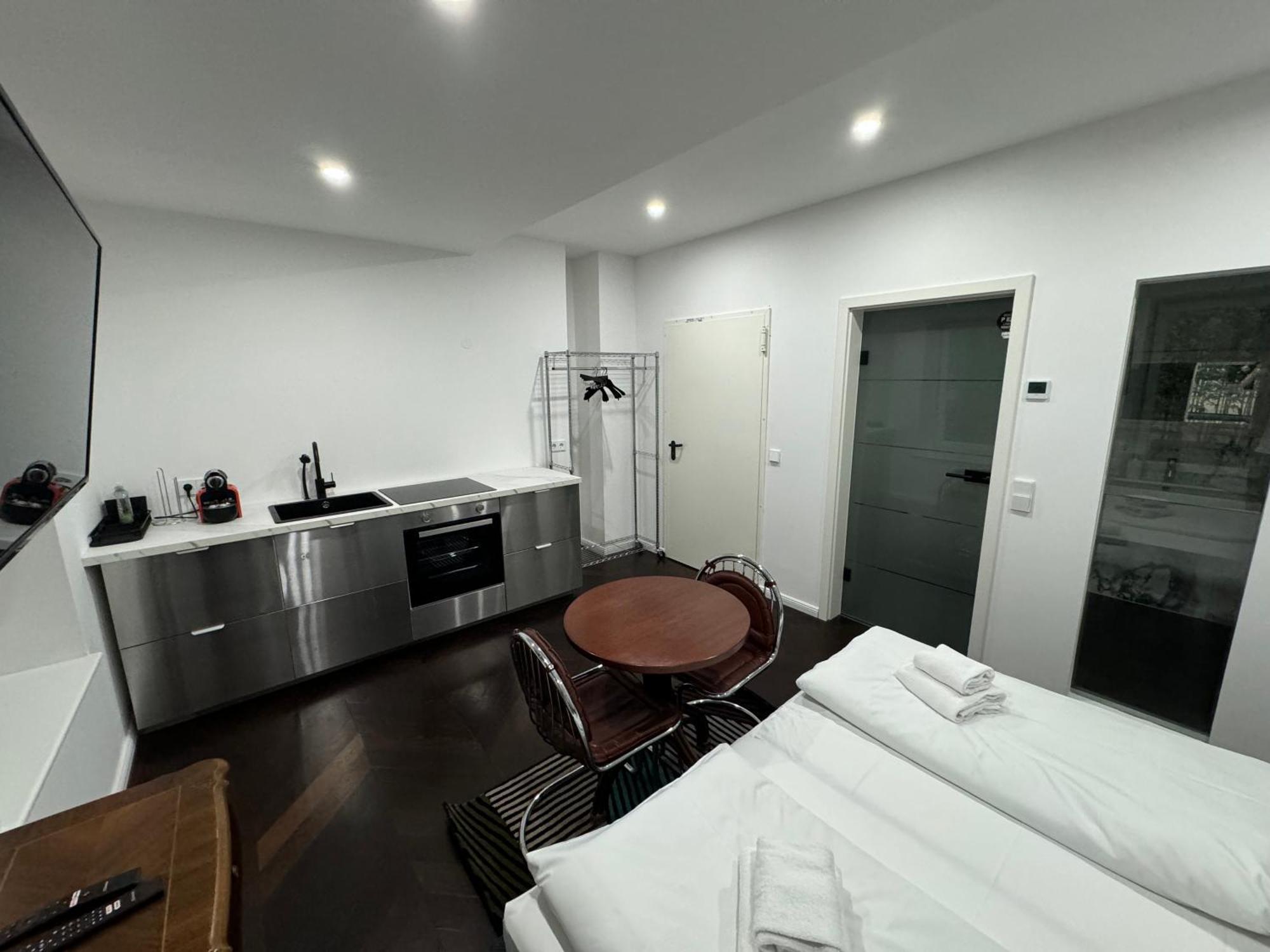 Luxurious Apartment In The Centre Of Vienna Room photo